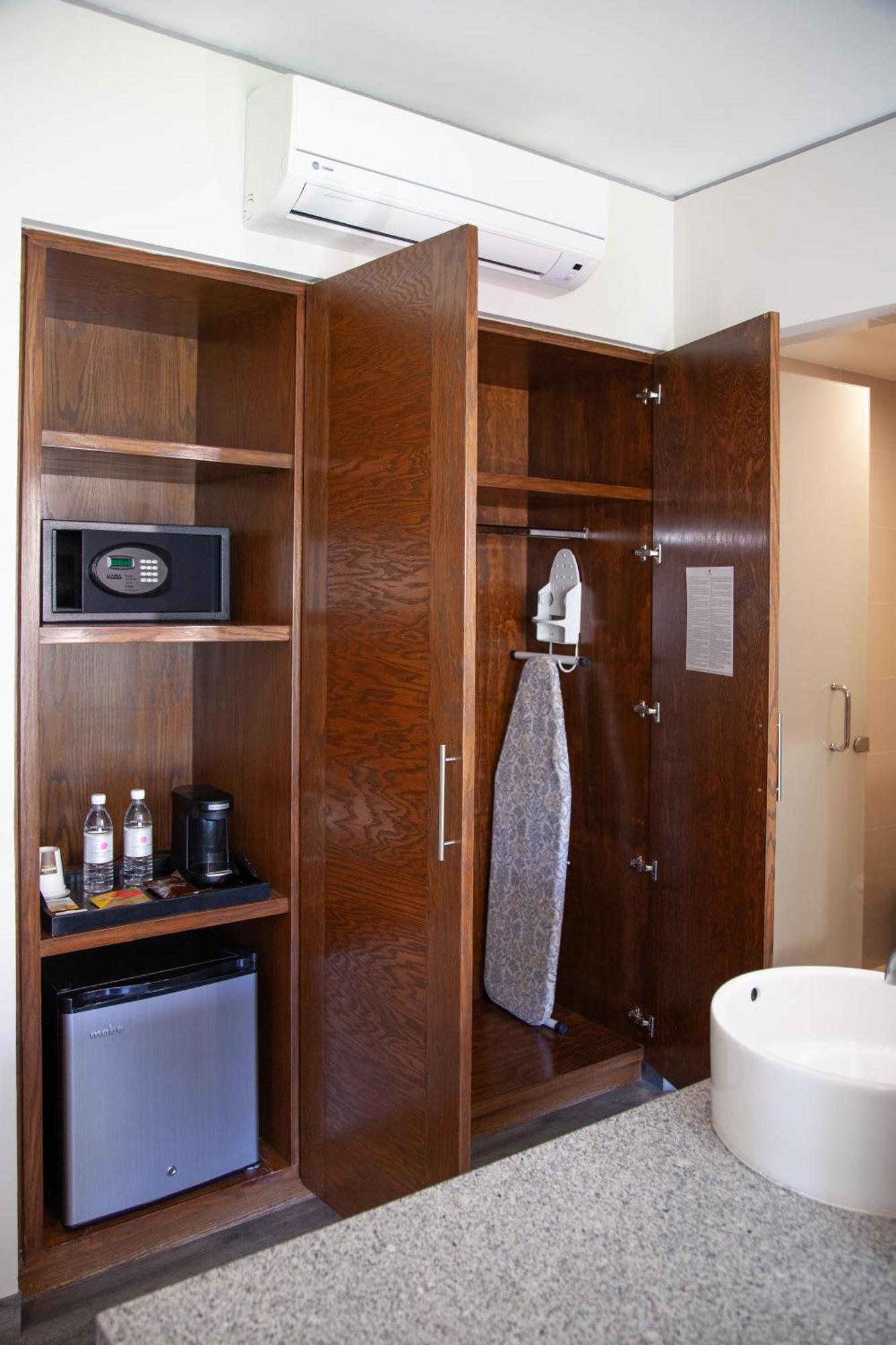 Plaza Camelinas Hotel Queretaro Ngoại thất bức ảnh
