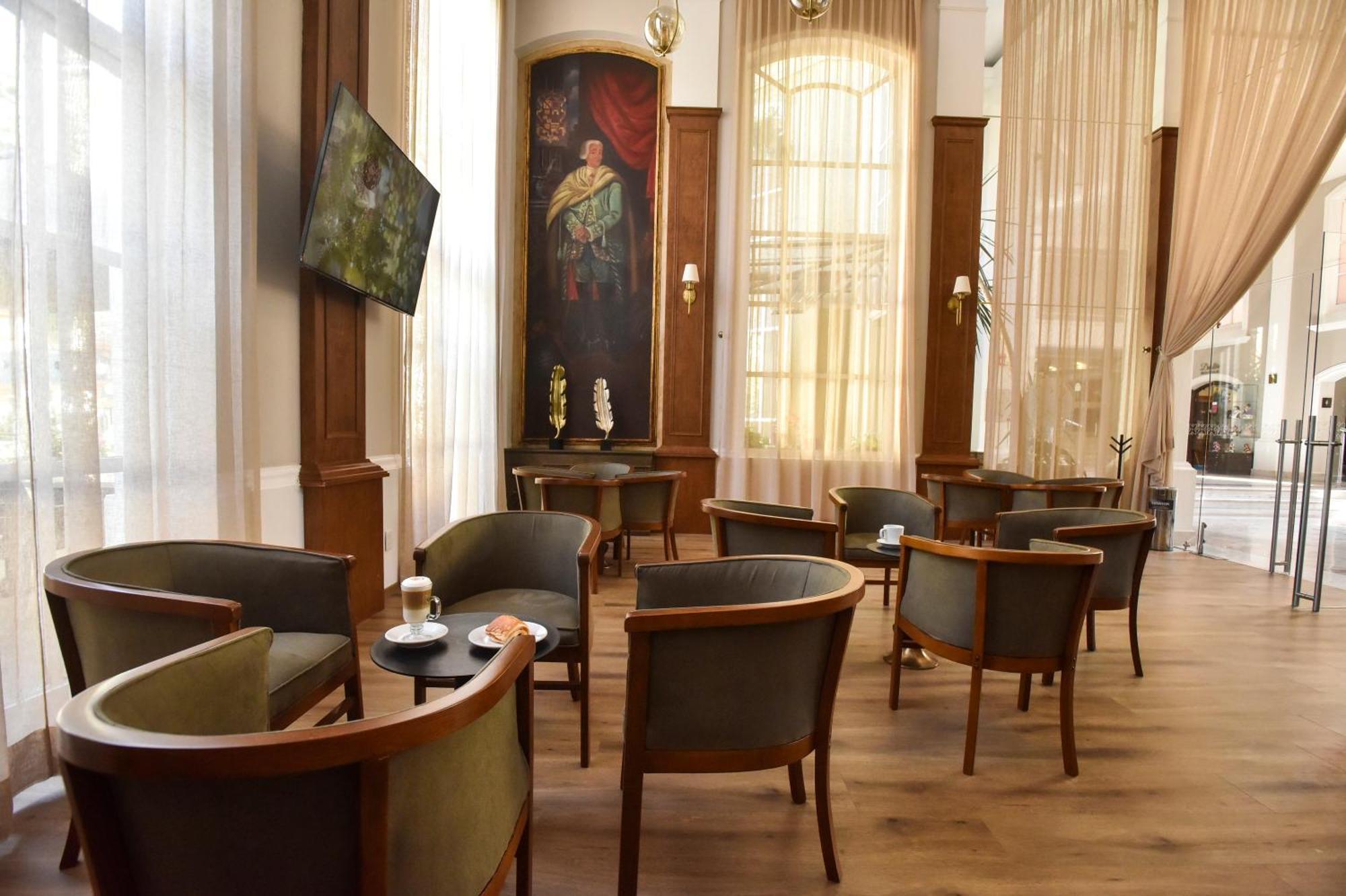 Plaza Camelinas Hotel Queretaro Ngoại thất bức ảnh